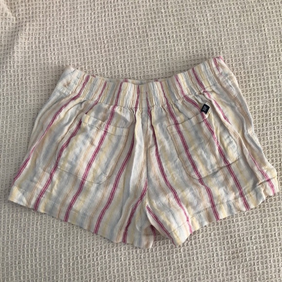 GAP Small White Striped Linen Shorts with Pockets - Picture 2 of 3